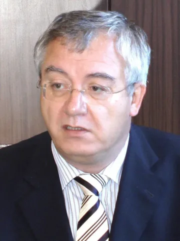 В „Арсенал" откриват 1000 нови работни места