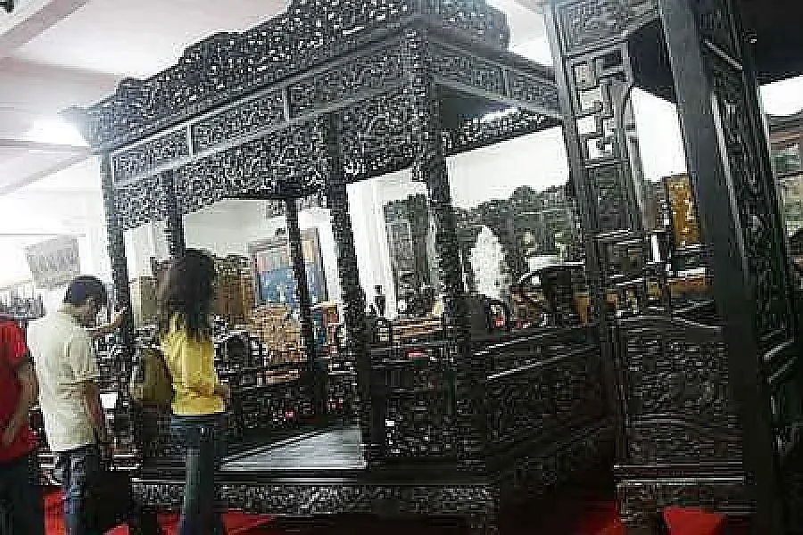 Дървено легло за $66 млн.