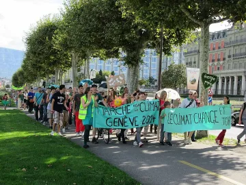 Защо България няма да стане Швейцария