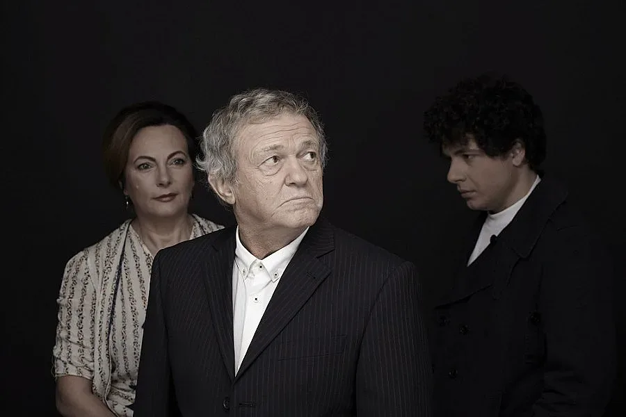 Овации за Маврото в "199"