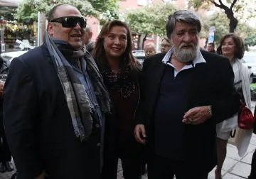 Познавачи хвалят голите жени на Вежди
