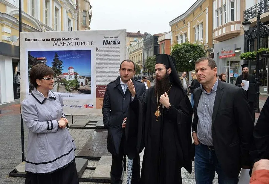 Вестник "Марица" съживява манастирите