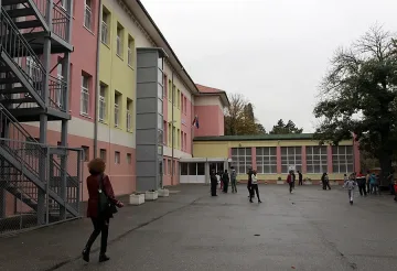 Родители: Учител блудствал с дете аутист (ОБЗОР)