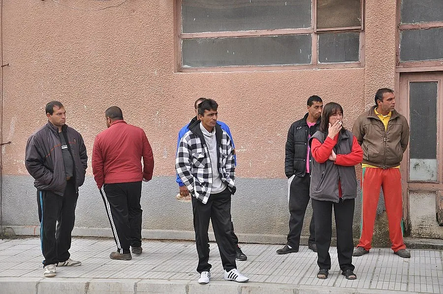 Продължава разследването за взрива в Горни Лом