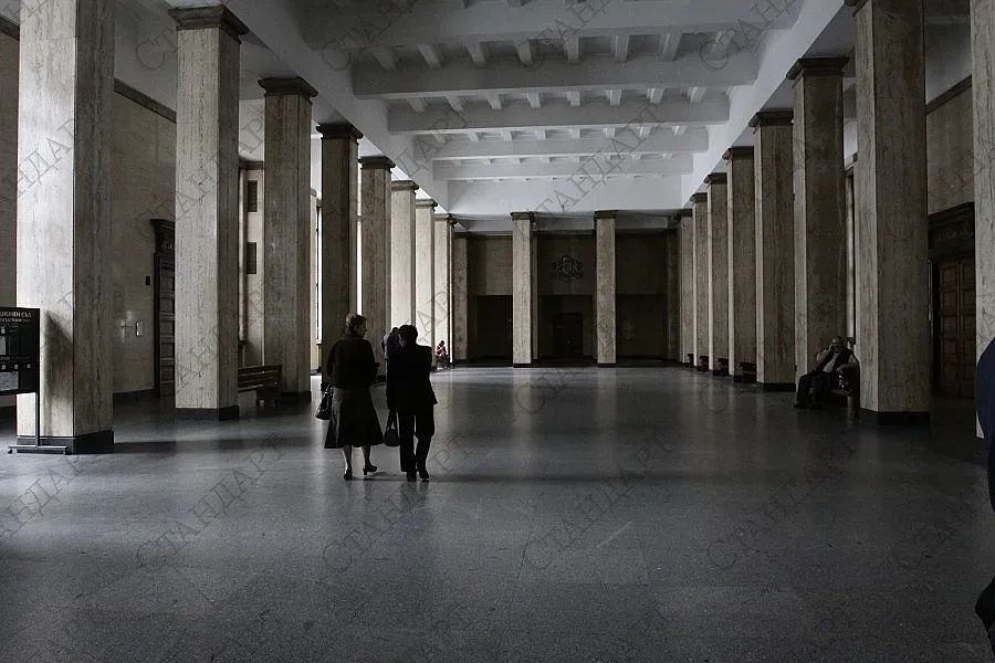 Сигнал за бомба опразни Съдебната палата