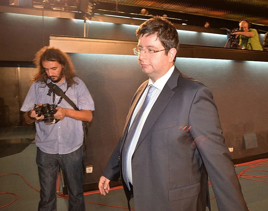 ДПС втора сила в Бургас и Благоевград