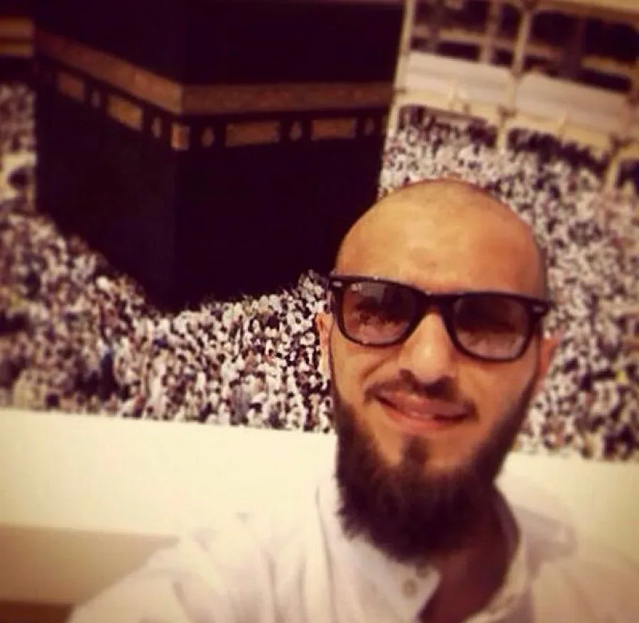 Селфито вече ритуал на хаджа