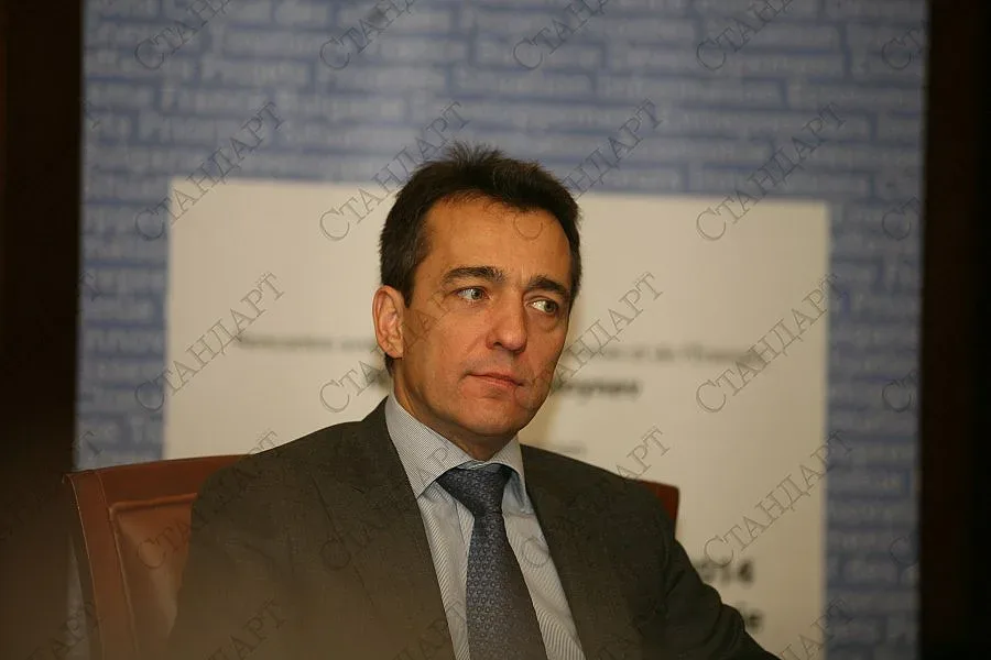 Френският посланик: Партиите да разберат, че това е изборът на българите