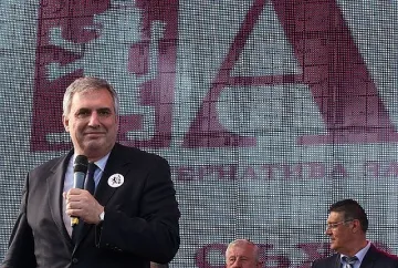 Калфин: Малките партии ще решат какво ще се случи