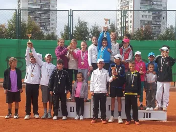 „Славия Бомел” и ТК „Диана” взеха титлите в СК „ДЕМА”