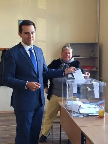 Атанасов пусна бюлетината си за новия Северозапад