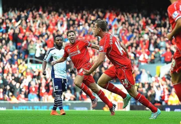 "Ливърпул" пак бие след месец