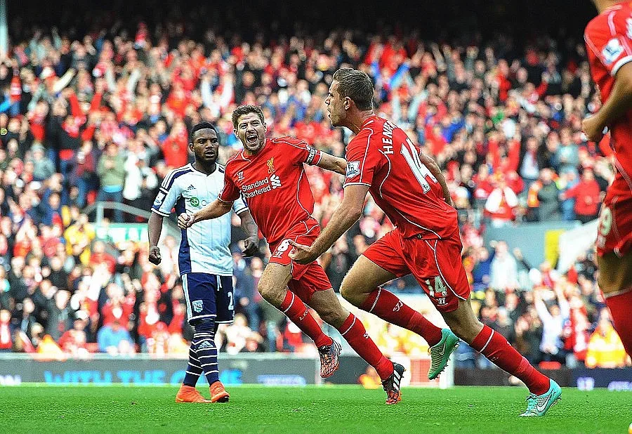 "Ливърпул" пак бие след месец