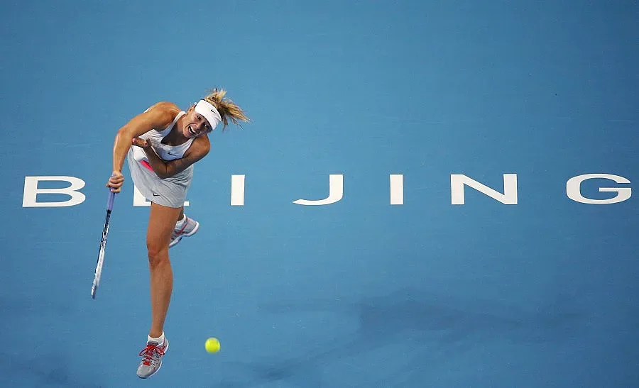 Шарапова победи Иванович и достигна финала на China Open