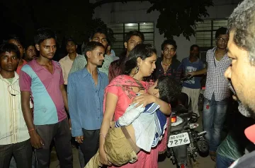 32 жертви на блъсканица на фестивал в Индия