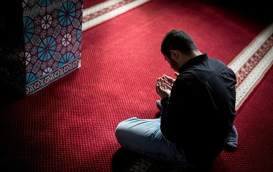 Аскерът влиза в Сирия и Ирак