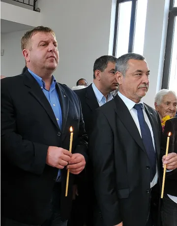 Патриотичен фронт против увеличаването на възрастта за пенсиониране на полицаи, военни и пожарникари