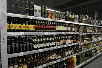 Кметът на Варна забрани алкохола в деня на вота
