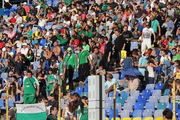 Дарихме на Роналдо марки с лика му