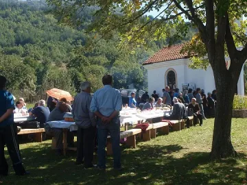 Квартал чества празника Покров Богородичен