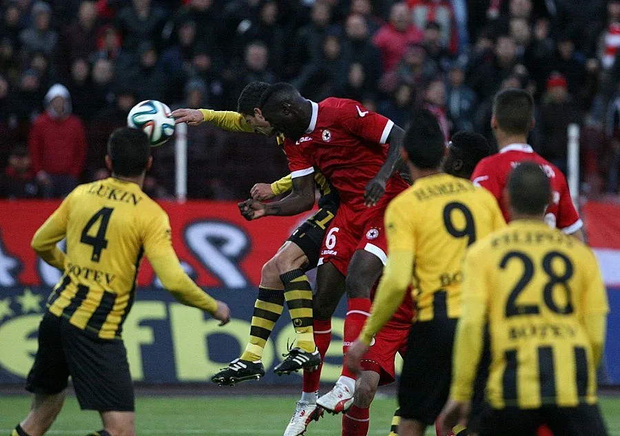 Георги Йорданов свири Ботев Пд - ЦСКА, вижте всички наряди 