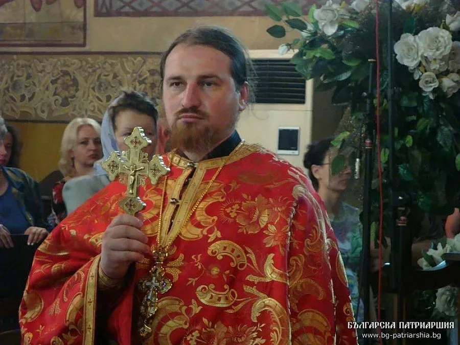 Нов епископ ръкоположиха в Сливен