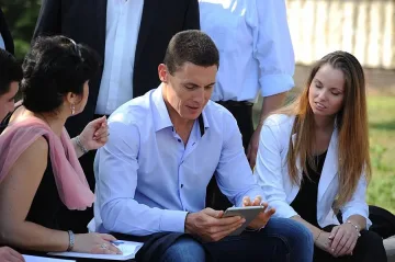 АБВ против нов заем