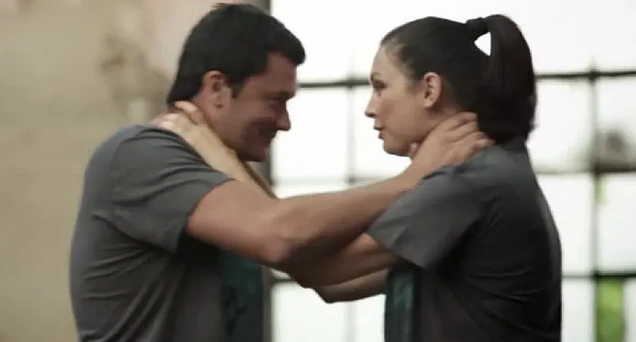 Жени флиртува с Мартин, Евгени - бесен