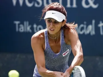 Серина Уилямс не остави шанс на Цвети Пиронкова 