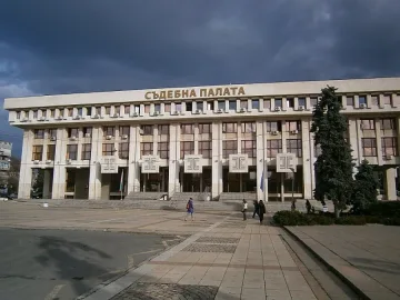 Тръгна делото срещу подпалвача Харакирито, убил трима души