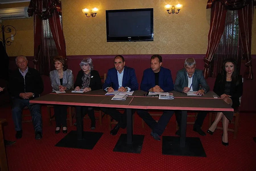 Цветанов: Нужен е диалог между преподавателите, директорите на училища и бизнеса 