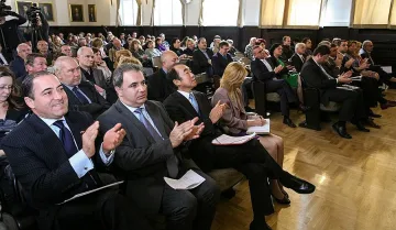 Дискусия на "Стандарт" и БАН намери  нова формула за туризма 