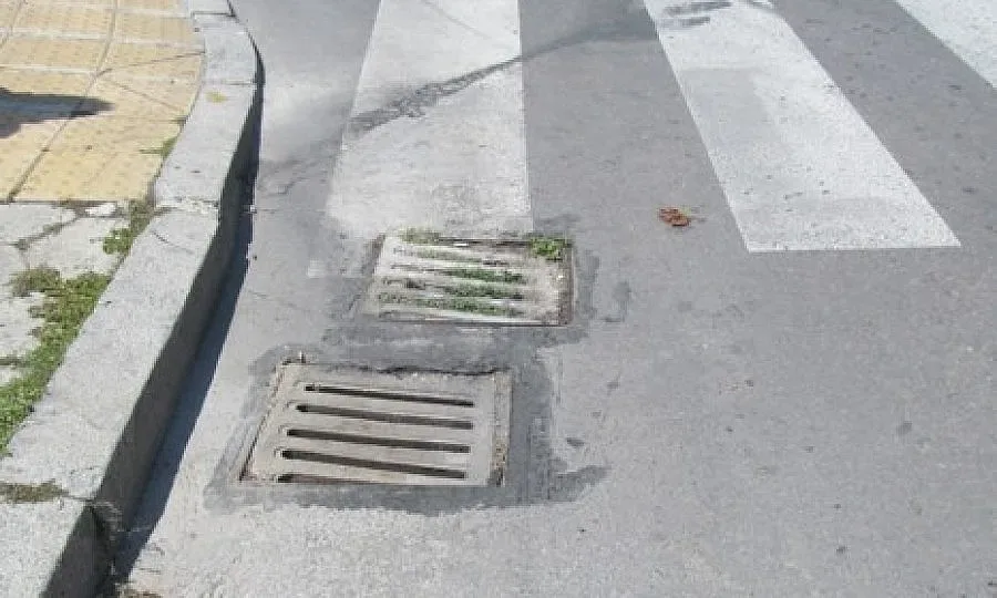 Започва почистването на дъждоприемни шахти в Момчилград