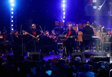 Не сълзи, а музика за Щуреца