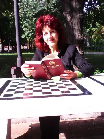 Десните настояват за по-ниско ДДС за книги