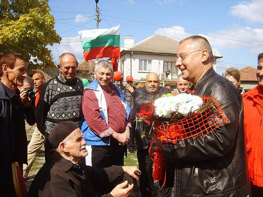 Станишев подкрепи кандидатите за депутати от 9 МИР Кърджали