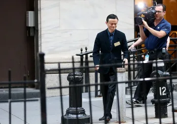 Дебютът на ALIBABA счупи рекордите на Уолстрийт