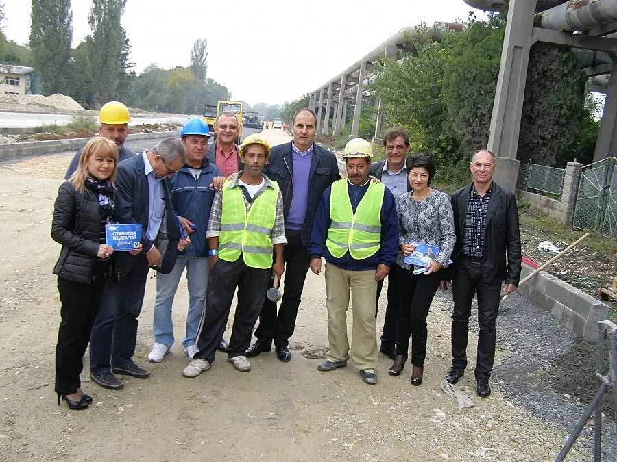 Цветанов: Ако ГЕРБ спечели изборите, европейските програми ще бъдат размразени