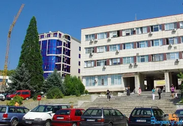 Владика освещава нови отделения на болница