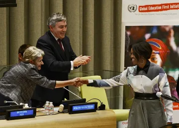 Обама и Бокова работят за качествено образование