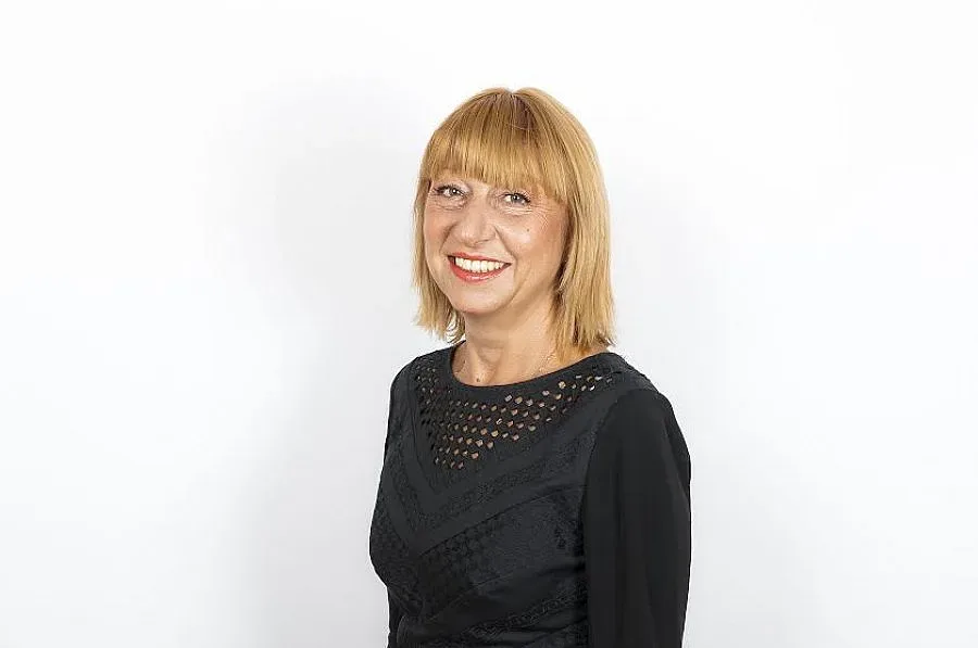 Клисарова: Променяме формулата за делегирани бюджети в училищата