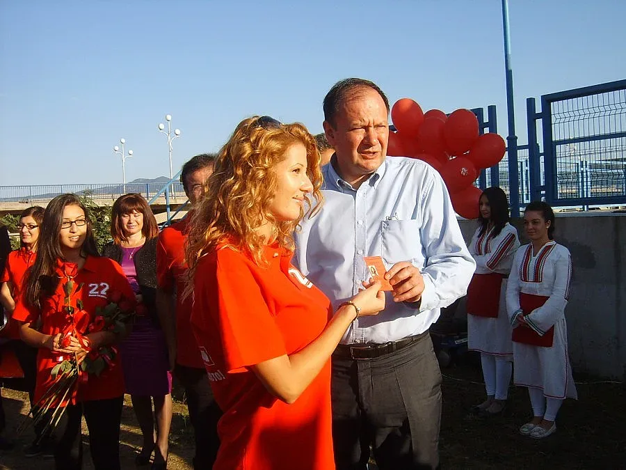 Миков: Нужно е опитомяване на политическия живот  