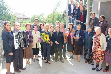 Ангелова: Работещата икономика и повече заети ще създадат предпоставки за увеличаване доходите на пенсионерите