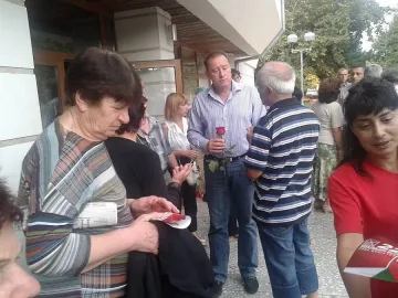 Найденов: Няма да позволим обезщетението в армията да падне от 20 на осем заплати