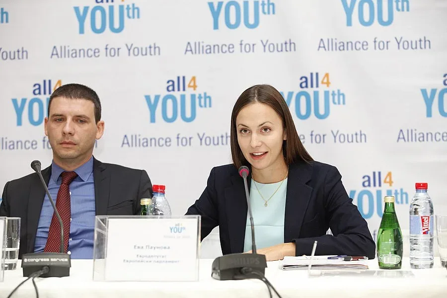 Паунова: Европа има нужда от бизнеса и младите хора