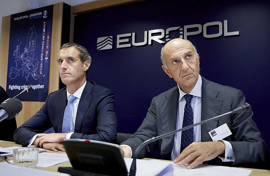 Европол арестува над 1000 души в операция в цяла Европа