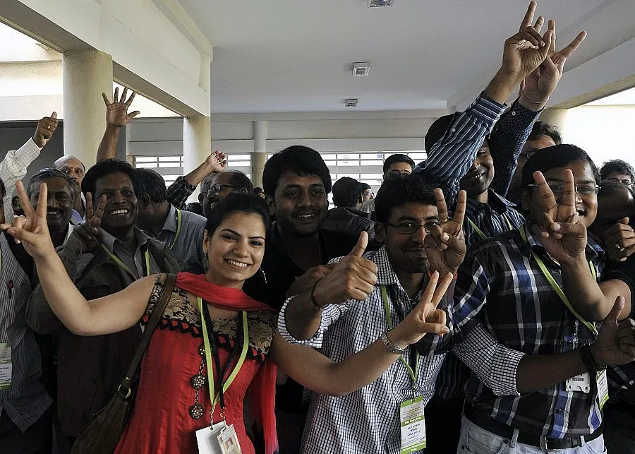 Индия направи история с първия си сателит в орбитата на Марс