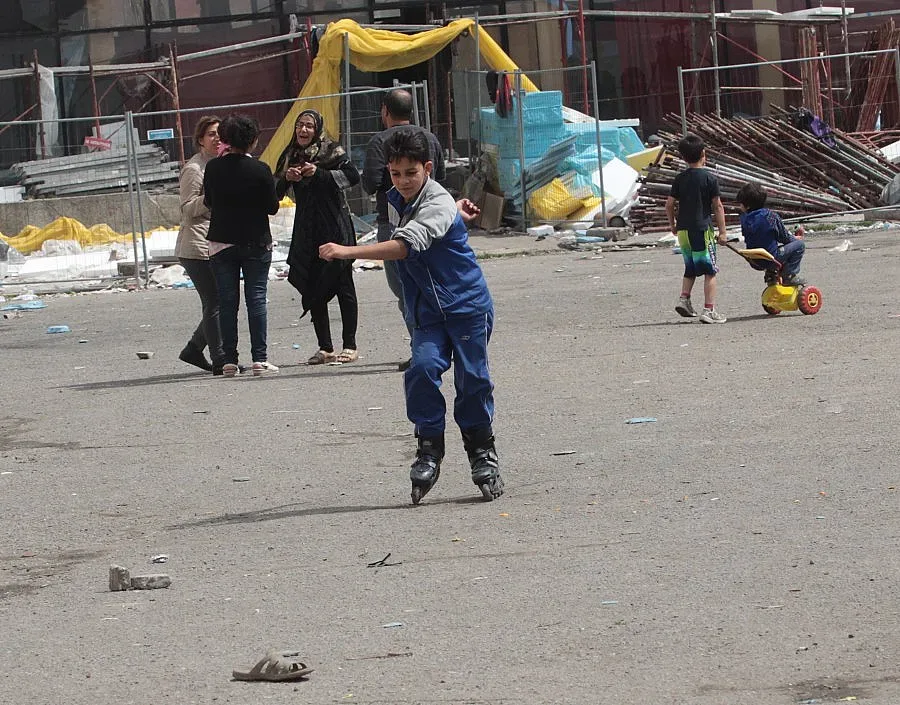 ЕС отпуска още 215 млн. евро за бежанци