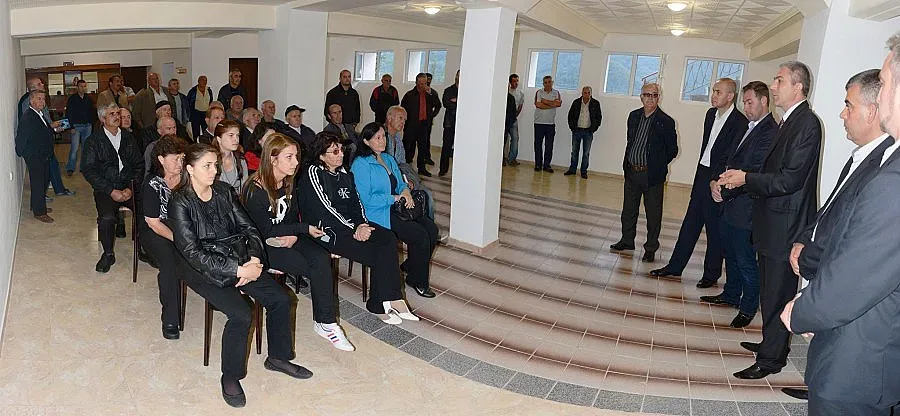 Карадайъ помага за водопровод