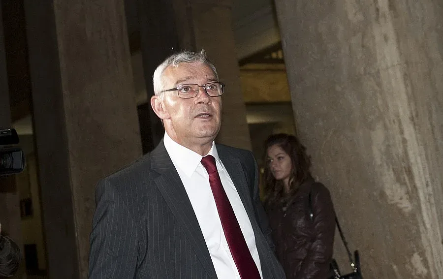 Съдът остави Гунев в БНБ